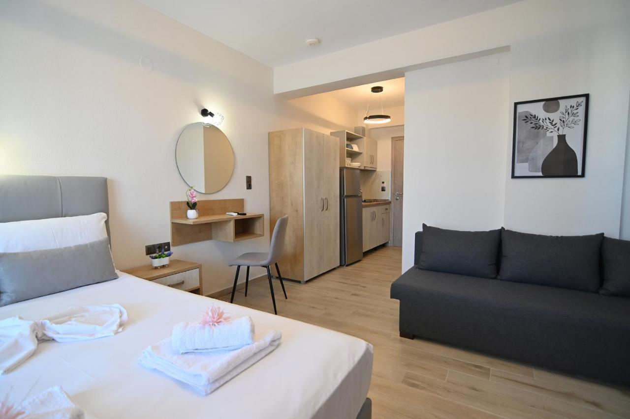 Armonia Luxury Suites Vrasná Esterno foto