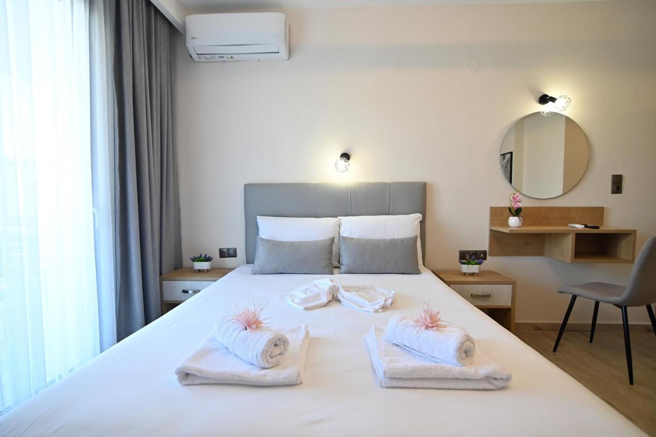 Armonia Luxury Suites Vrasná Esterno foto