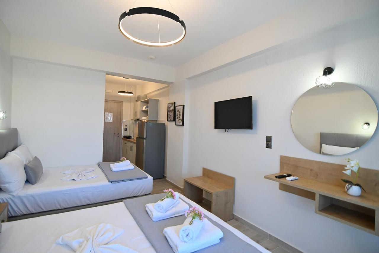 Armonia Luxury Suites Vrasná Esterno foto