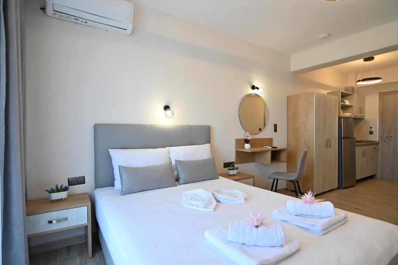 Armonia Luxury Suites Vrasná Esterno foto