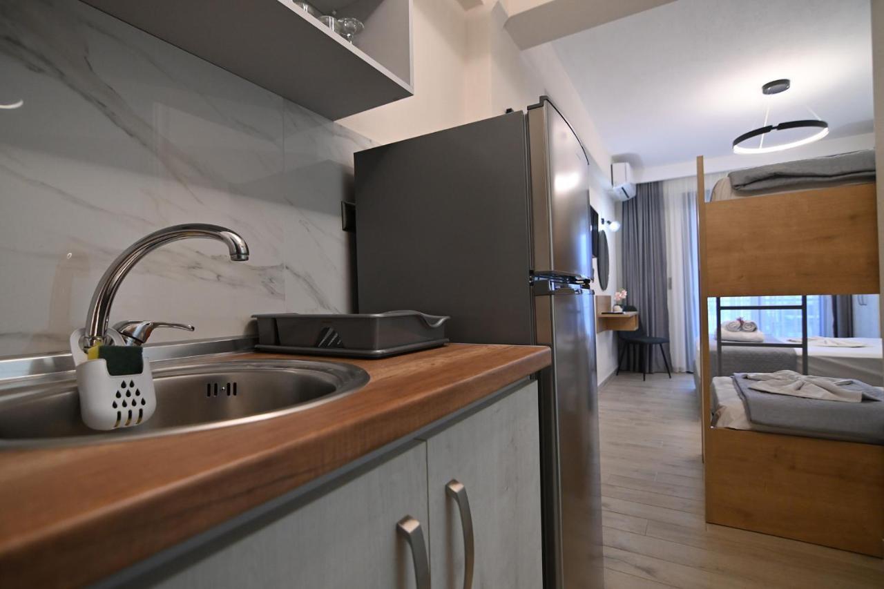 Armonia Luxury Suites Vrasná Esterno foto