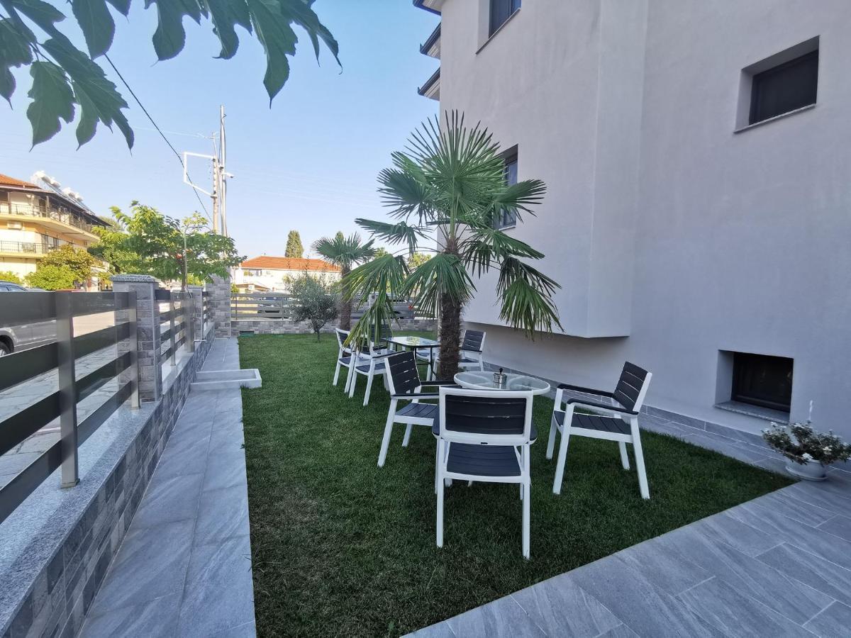 Armonia Luxury Suites Vrasná Esterno foto