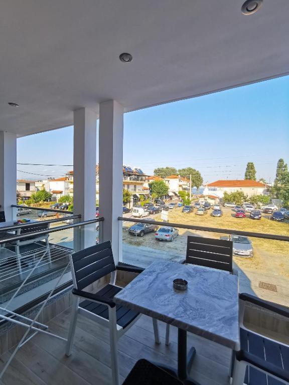 Armonia Luxury Suites Vrasná Esterno foto